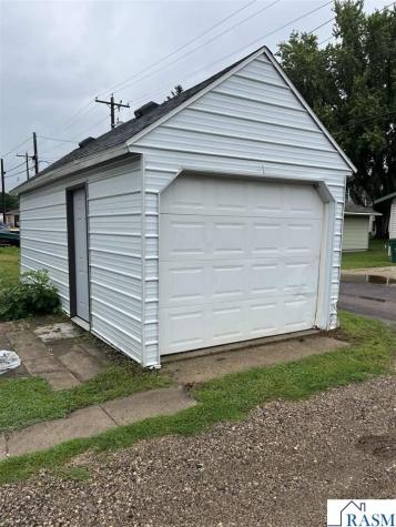 812 N Broadway Street New Ulm MN 56073