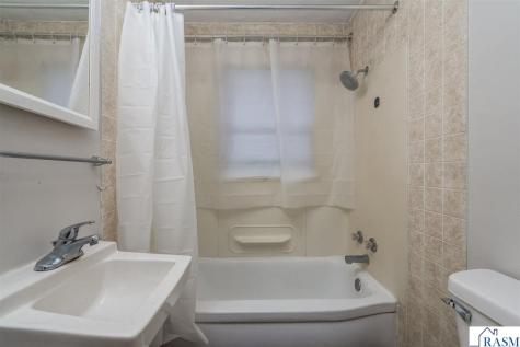 117 Jay Street Le Sueur MN 56058