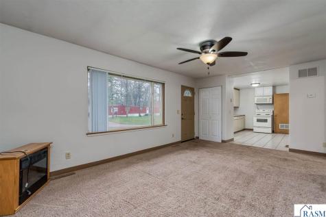 117 Jay Street Le Sueur MN 56058
