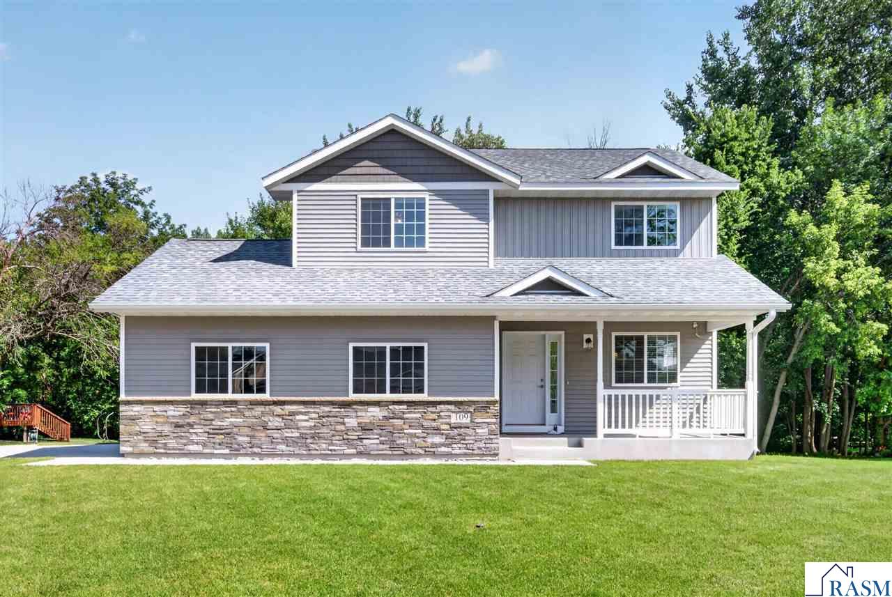 109 Peridot Court Mankato MN 56001