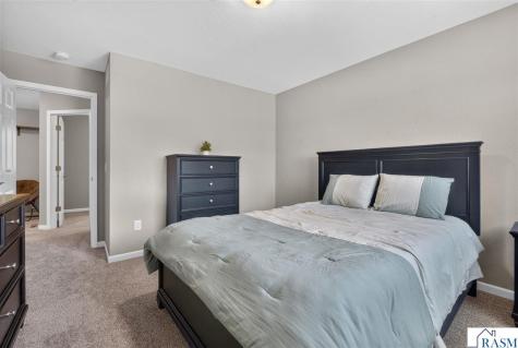 109 Peridot Court Mankato MN 56001
