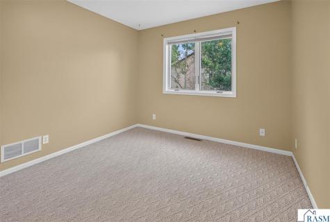 108 Celestine Circle Mankato MN 56001