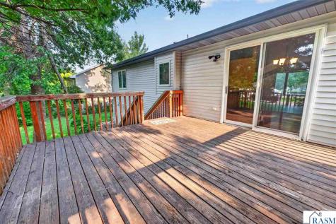 108 Celestine Circle Mankato MN 56001