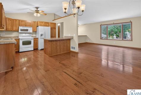 108 Celestine Circle Mankato MN 56001
