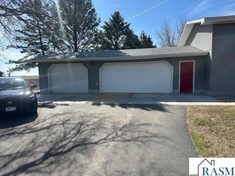 34851 Arrowwood Drive Kasota MN 56050