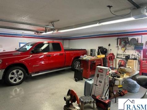 34851 Arrowwood Drive Kasota MN 56050