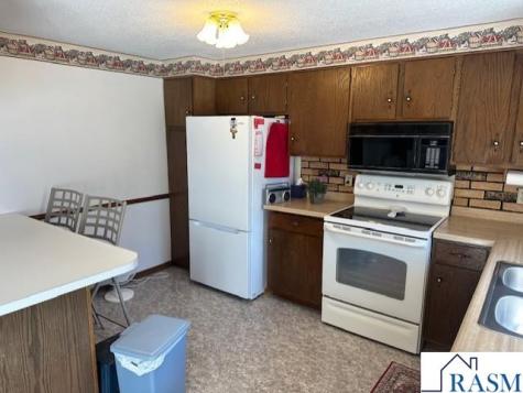 34851 Arrowwood Drive Kasota MN 56050