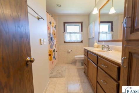 207 SW Maple Avenue Elysian MN 56028