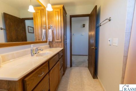 207 SW Maple Avenue Elysian MN 56028