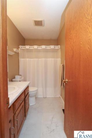 149 Mary Circle North Mankato MN 56003