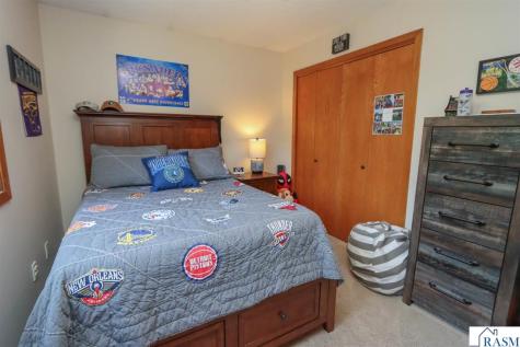 149 Mary Circle North Mankato MN 56003