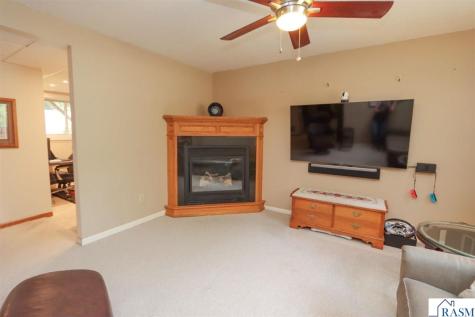 149 Mary Circle North Mankato MN 56003