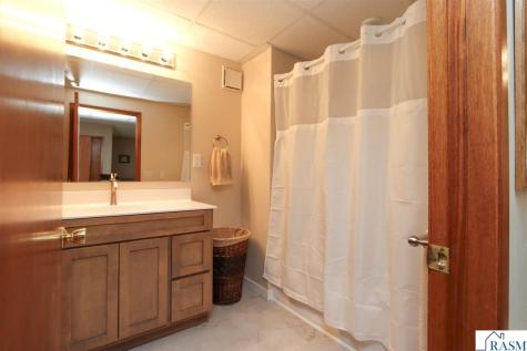 149 Mary Circle North Mankato MN 56003