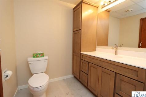 149 Mary Circle North Mankato MN 56003