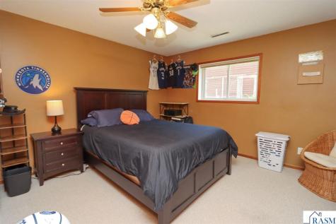149 Mary Circle North Mankato MN 56003