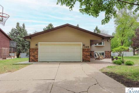 149 Mary Circle North Mankato MN 56003