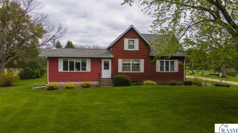 84777 State Highway 60 Madelia MN 56062