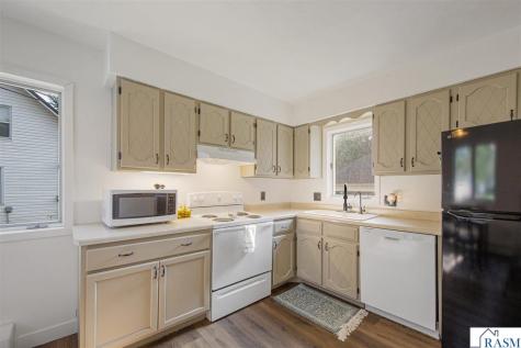 200 SE 1st Avenue Mapleton MN 56065
