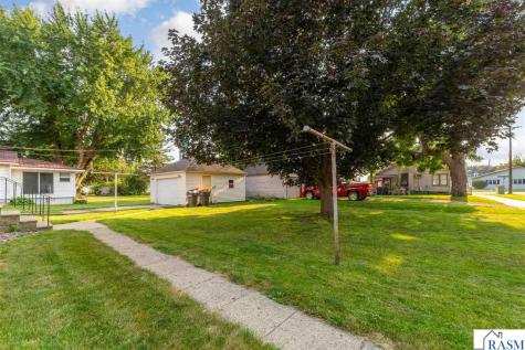 200 SE 1st Avenue Mapleton MN 56065