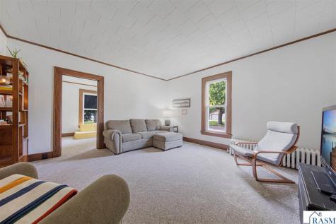 200 SE 1st Avenue Mapleton MN 56065