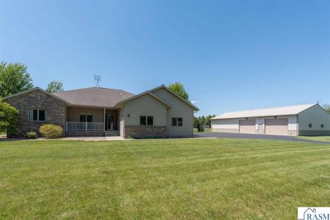 50792 Birch Bluff Drive North Mankato MN 56003