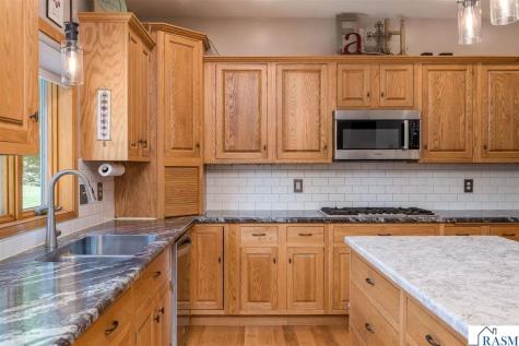 50792 Birch Bluff Drive North Mankato MN 56003