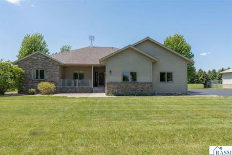 50792 Birch Bluff Drive North Mankato MN 56003