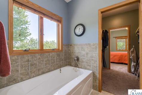 50792 Birch Bluff Drive North Mankato MN 56003
