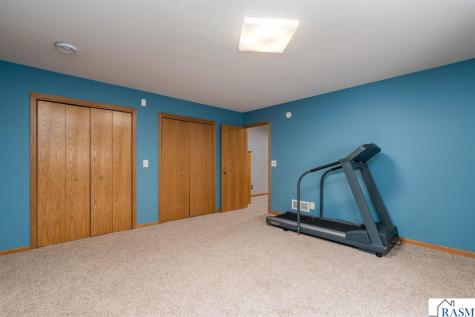 50792 Birch Bluff Drive North Mankato MN 56003