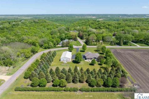 50792 Birch Bluff Drive North Mankato MN 56003