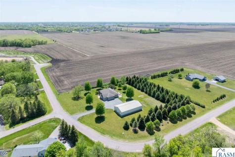 50792 Birch Bluff Drive North Mankato MN 56003