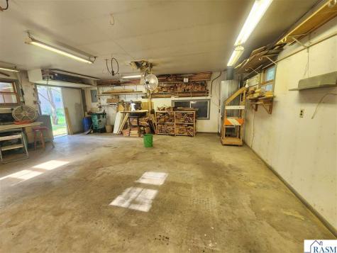 117 E Pleasant Street Garden City MN 56034