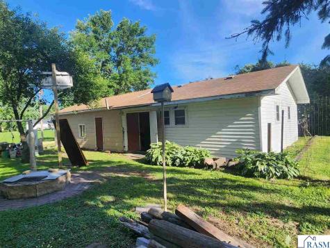 117 E Pleasant Street Garden City MN 56034
