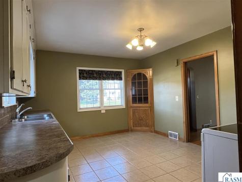 1006 4th Avenue South St. James MN 56081