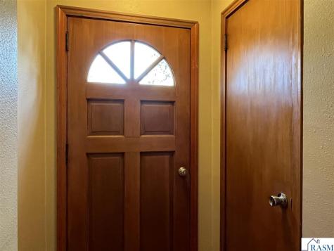 1006 4th Avenue South St. James MN 56081