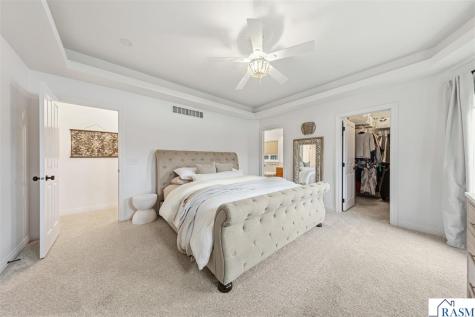 112 Jacob Drive Mankato MN 56001