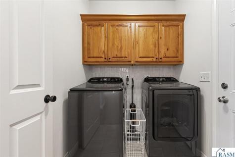 112 Jacob Drive Mankato MN 56001
