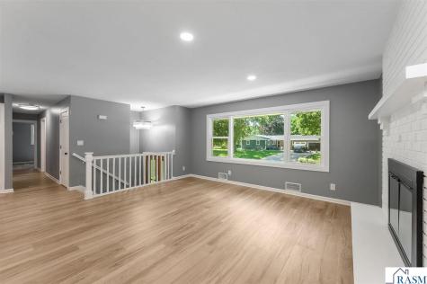 300 Viking Drive Mankato MN 56001
