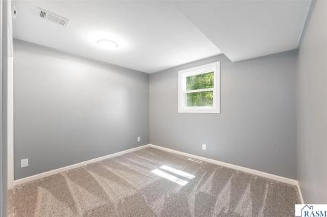 300 Viking Drive Mankato MN 56001