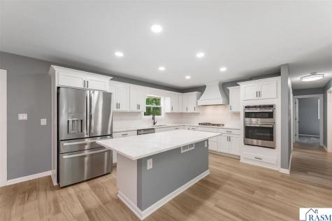 300 Viking Drive Mankato MN 56001