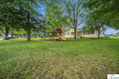 30452 390th Street Le Sueur MN 56058