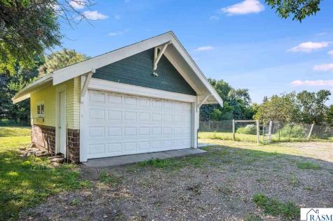 30452 390th Street Le Sueur MN 56058