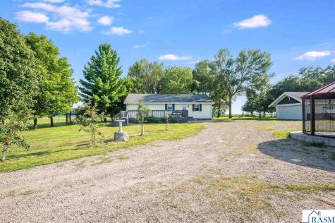 30452 390th Street Le Sueur MN 56058