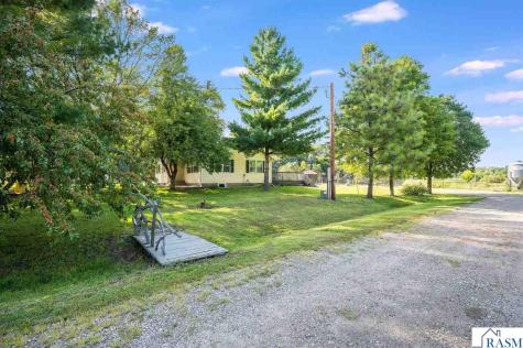 30452 390th Street Le Sueur MN 56058
