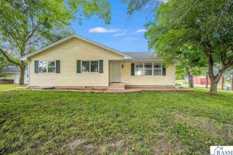 30452 390th Street Le Sueur MN 56058