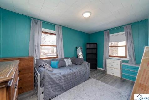 1609 4th Avenue Mankato MN 56001