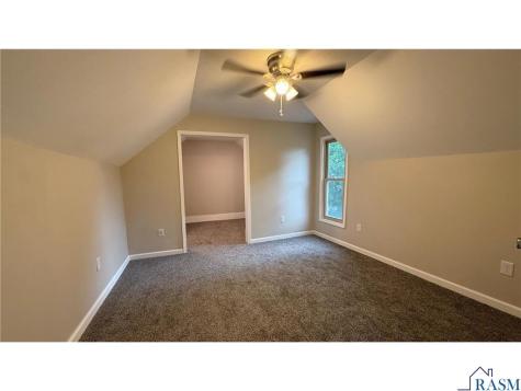 212 N Murphy Street Lake Crystal MN 56055