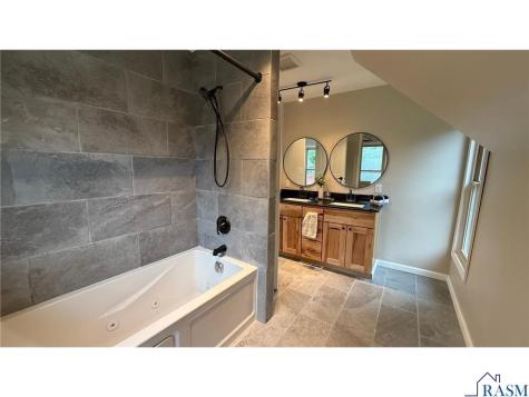 212 N Murphy Street Lake Crystal MN 56055
