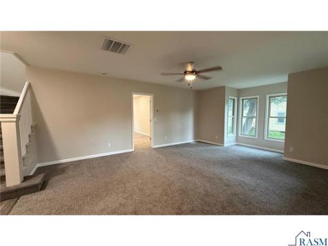 212 N Murphy Street Lake Crystal MN 56055