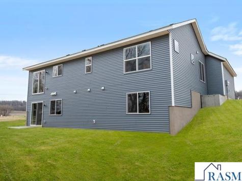13 Kodiak Court North Mankato MN 56003